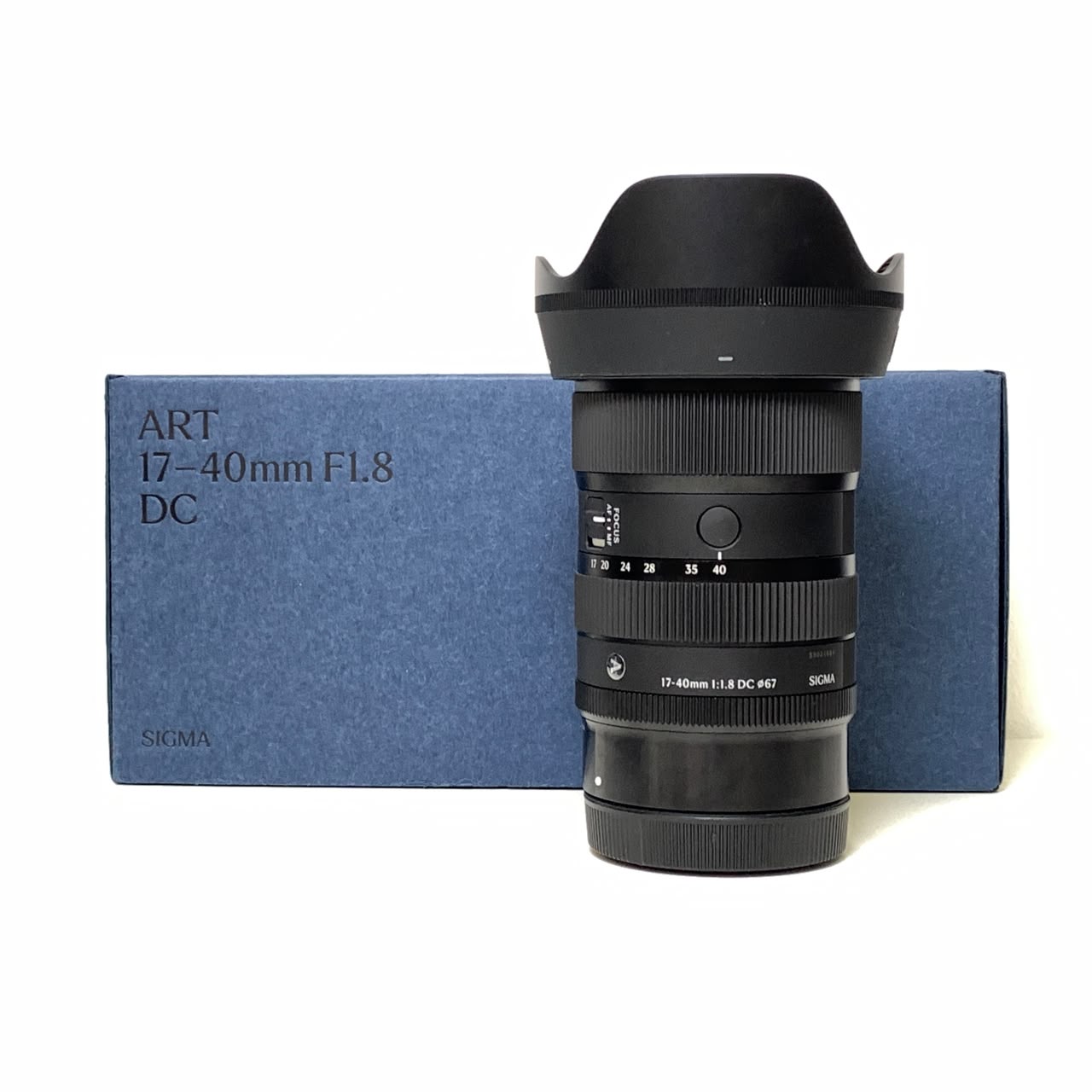 [USED] Sigma 17-40mm F1.8 DC Art Lens for RF Mount (99% Like New with Box) — [USED] Sigma 17-40mm F1.8 DC Art Lens for RF Mount