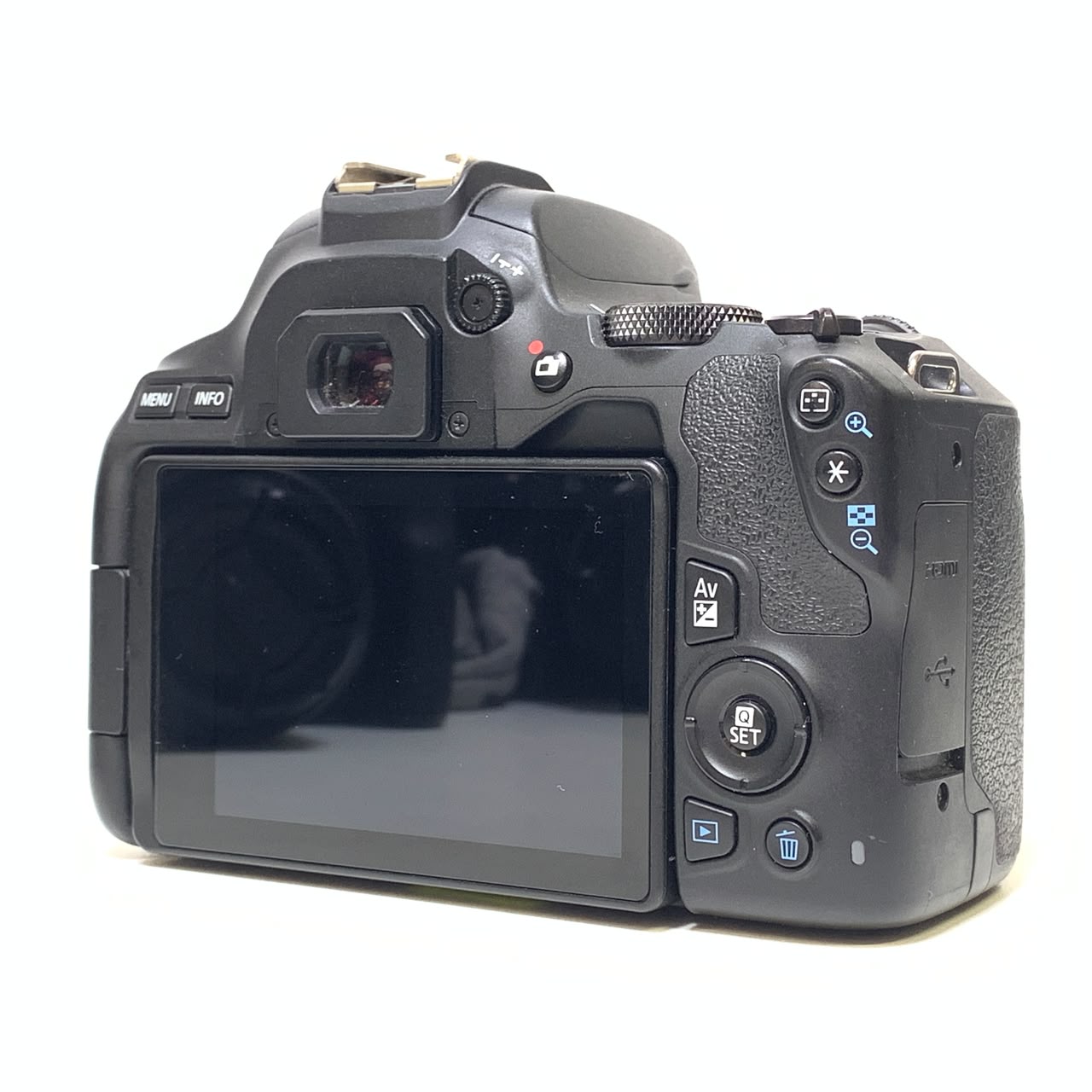 [USED] Canon EOS 200D Mark II Kit 18-55mm Lens (SC 24K, 98% Like New) / 250D / 200D II / 200D — [USED] Canon EOS 200D Mark II with 18-55mm Kit Lens