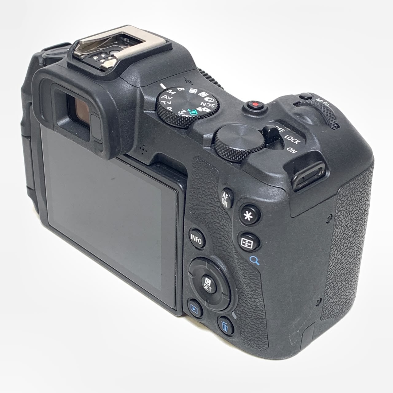 [USED] Canon EOS R8 Body Only ( Warranty til FEB 2028 , SC 1K, 99% Like New) / Canon R8 / R8 / R 8 — [USED] Canon EOS R8 Body Only