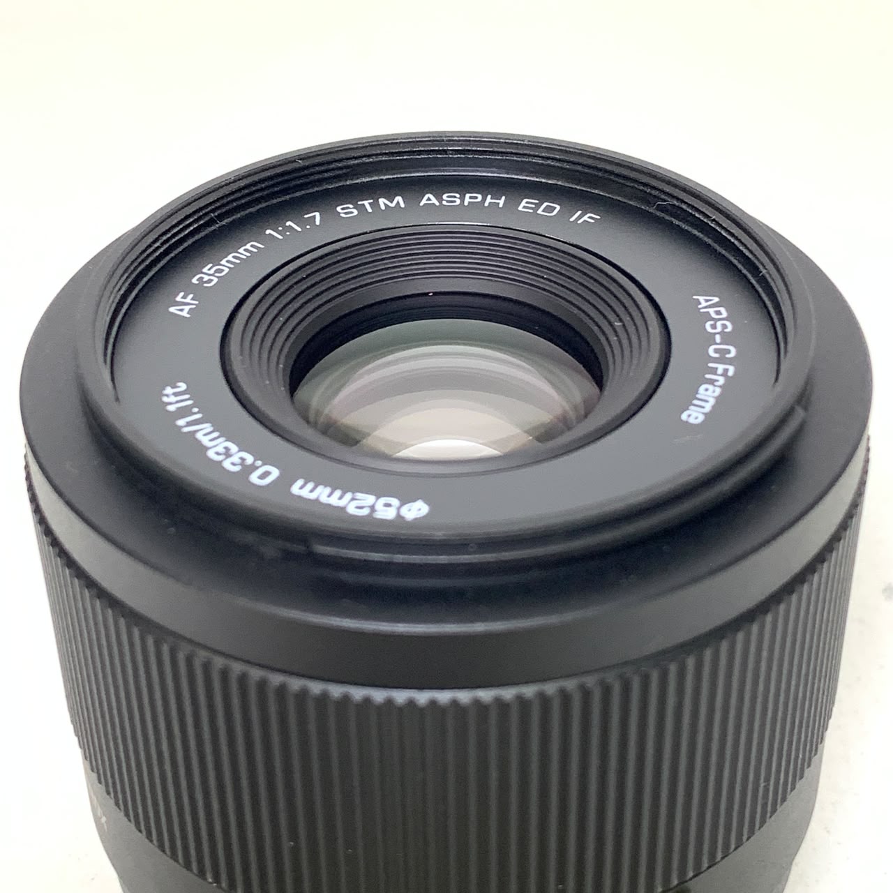 [USED] Viltrox AF 35mm F1.7 Sony E (99% Like New With Box) — Viltrox AF 35mm f1.7 E Lens (Sony E)