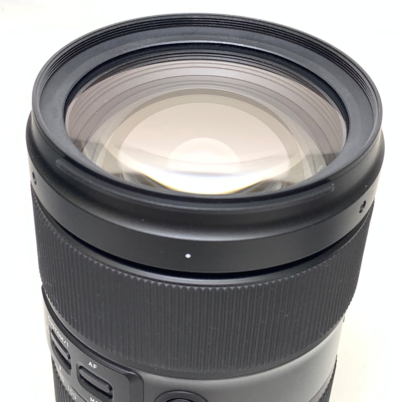 [USED] Tamron 35-150mm F2-2.8 Di III VXD Lens for Sony E (98% Like New With Box) — [USED] Tamron 35-150mm f2-2.8 Di III VXD Lens for Sony E