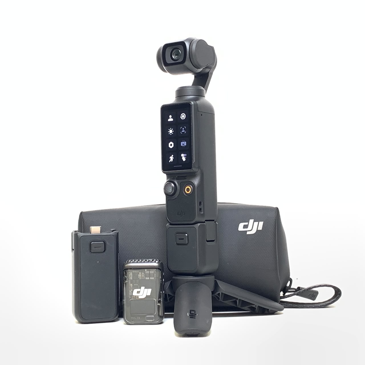 [USED] DJI Osmo Pocket 3 Creator Combo ( Dji Wty Til Sep 2027,99% Like New With Box) — [USED] DJI Osmo Pocket 3 Creator Combo