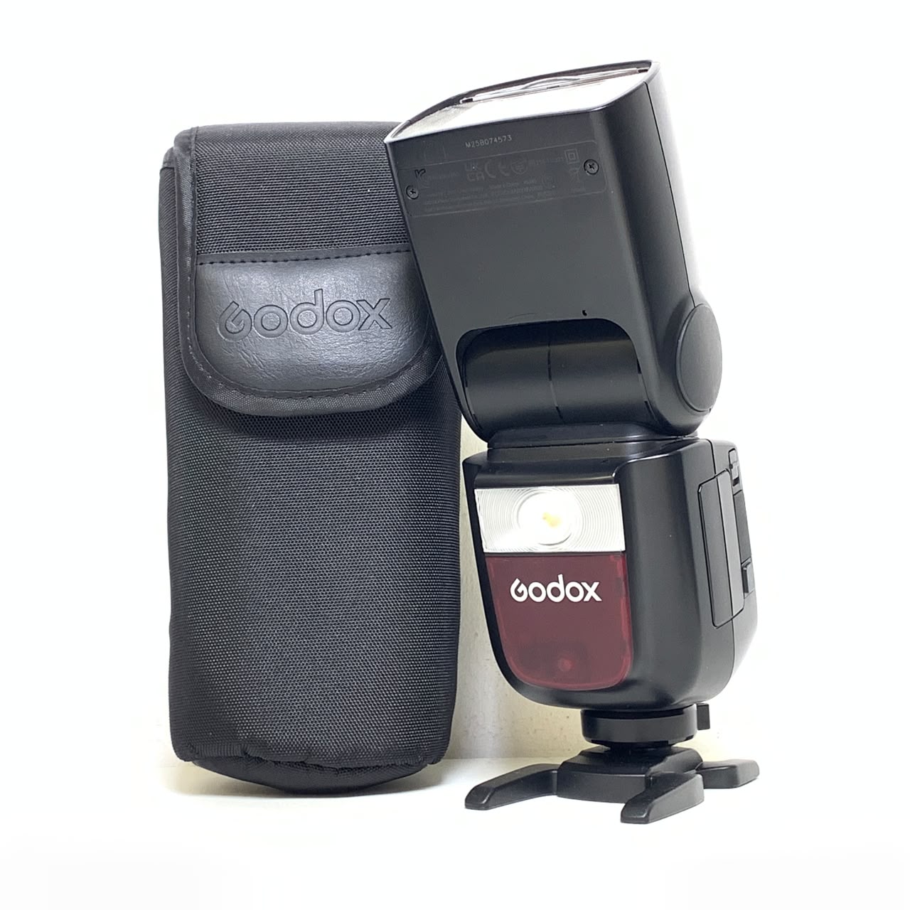 [USED] Godox VING V860III C V860III-C TTL Li-Ion Flash Kit for Canon Cameras (99% Like New) — [USED] Godox V860III-C TTL Flash For Canon Cameras
