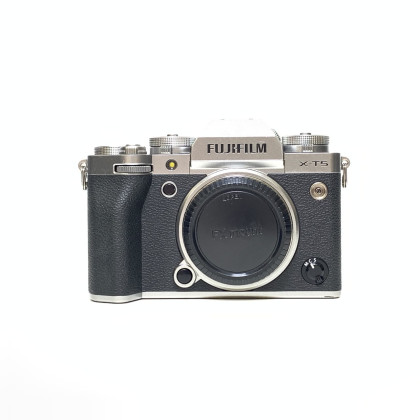 [USED] Fujifilm X-T5 Body Only (Silver) (SC. 5k Only, 98% Like New) XT5