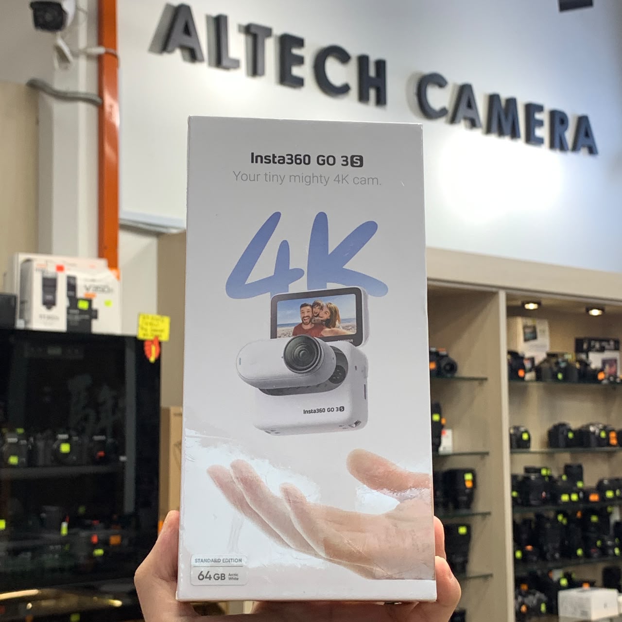 [NEW, Import] Insta360 GO 3S Action Camera  (64GB, Arctic White) Go3s — [NEW, Import] Insta360 GO 3S Action Camera (64GB, Arctic White)