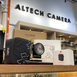[USED] Zhiyun Molus X200 RGB COB LED Light (Combo Kit, 99% Like New with Box)