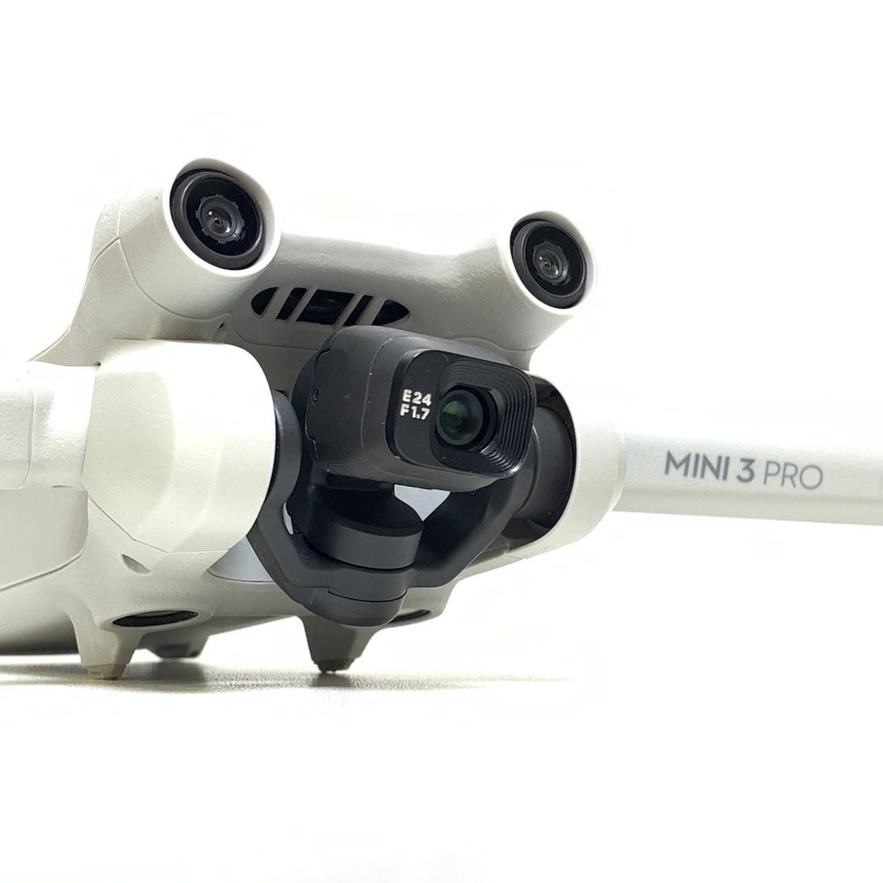 [USED] DJI Mini 3 Pro Combo (Charge Cycle 21+ , 95% Like New) — [USED] DJI Mini 3 Pro Drone Combo ( Total 3 Battery + OEM Charging Hub + Bag )
