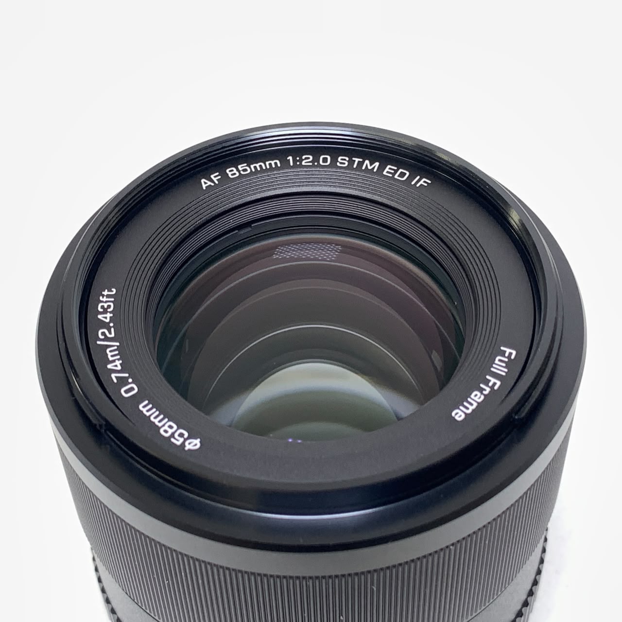 [USED] Viltrox AF 85mm F2 EVO FE Lens for Sony E Mount (99% Like New with Box) — [USED] Viltrox AF 85mm F2 EVO FE For Sony E Mount