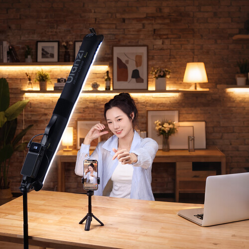 Ulanzi AL40 40W Inflatable RGB LED Air Tube Light — Ulanzi AL40 40W Inflatable RGB LED Air Tube Light