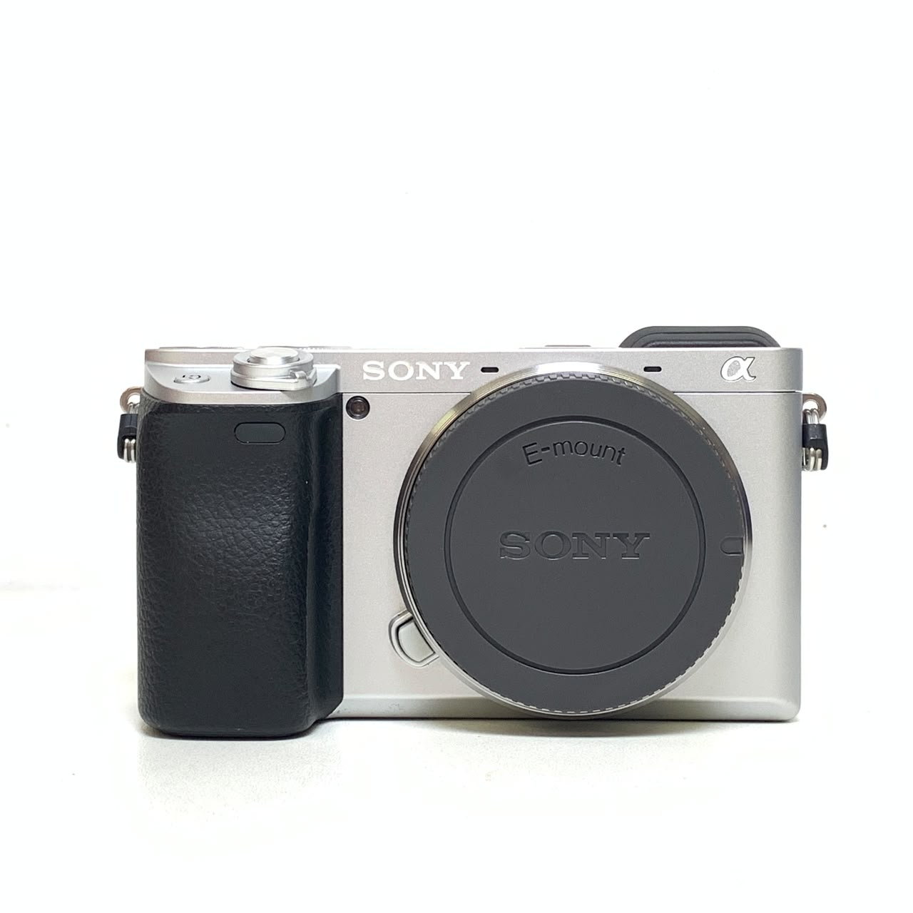 [USED] Sony A6400 Body (Silver) (SC 3K Only, 99% Like New With Box) — [USED] Sony A6400 Body (Silver)
