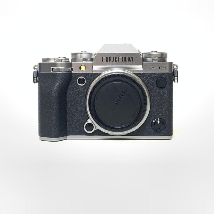 [USED] Fujifilm X-T5 Body Only (Silver) (SC 1k Only, 99% Like New) XT5