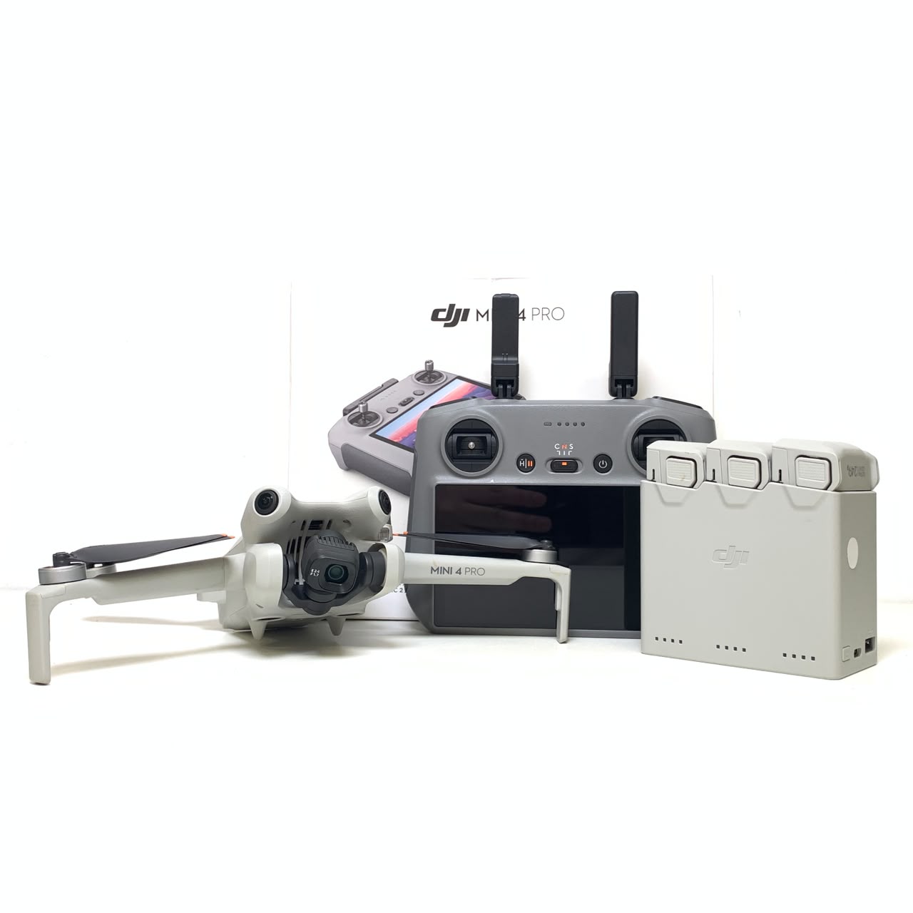 [USED] DJI Mini 4 Pro Fly More Combo with RC 2 Remote (Avg Cycle 30+, 97% Like New with Box) — [USED] DJI Mini 4 Pro Drone Fly More Combo with RC 2 Controller
