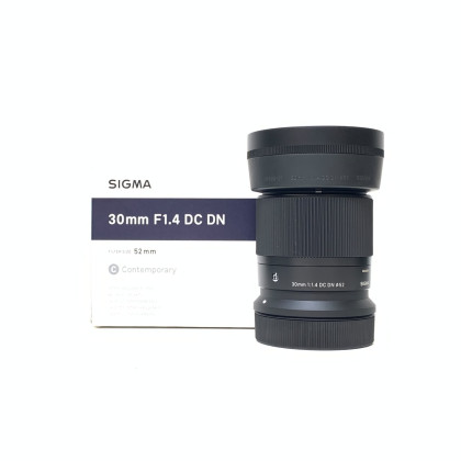 [USED] Sigma 30mm F1.4 DC DN Contemporary Lens Canon RF (99% Like New With Box)