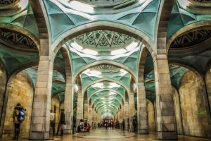 Stasiun Gafur Gulom