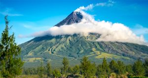 Gunung Berapi Mayon, Legazpi