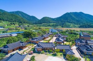 suncheon mr. choi hanok pension