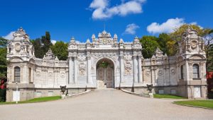 Istana Dolmabahce