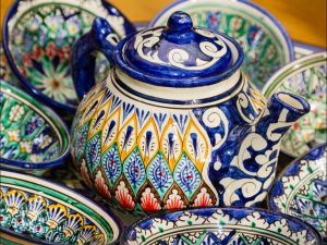 Keramik Khas Uzbekistan