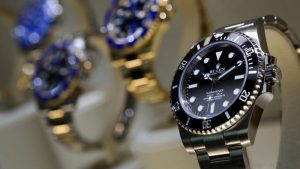 Jam Buatan Lokal