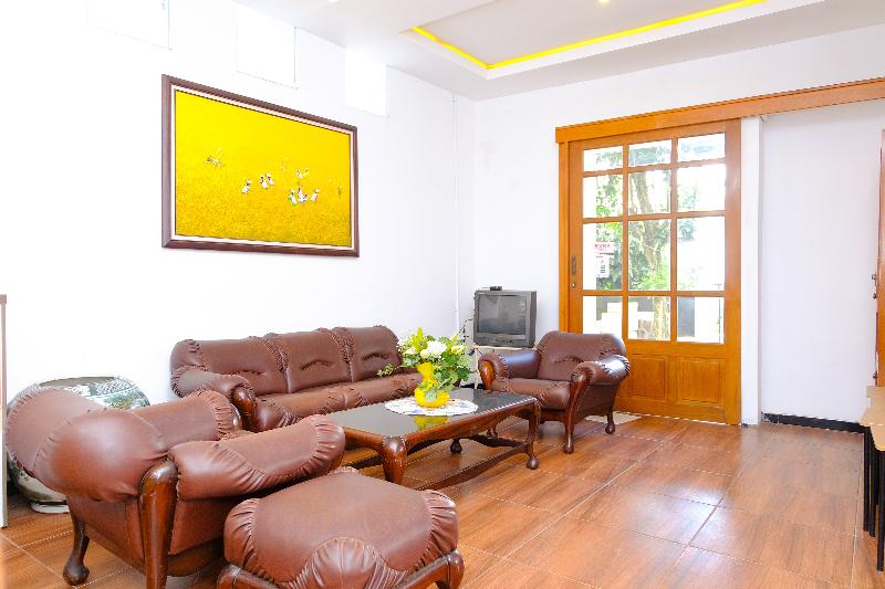 This is the image of the OYO 354 32 Guest House #4