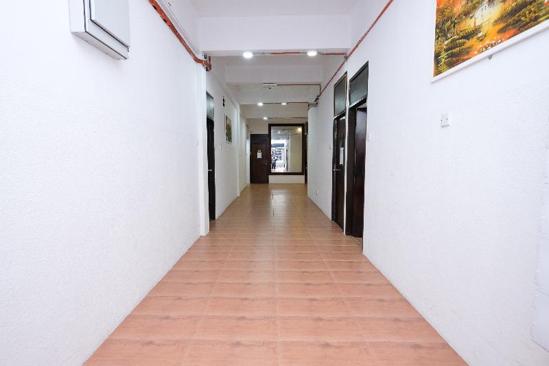 This is the image of the OYO 715 Mr J Hotel Kota Bharu #1