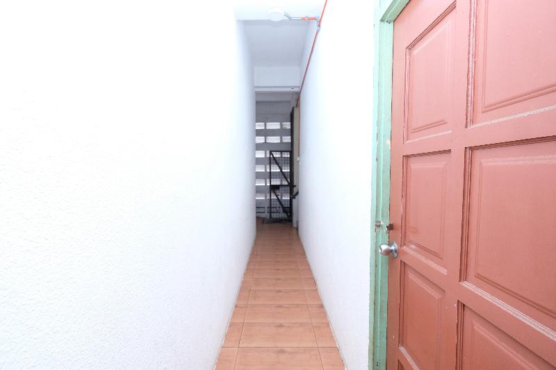 This is the image of the OYO 715 Mr J Hotel Kota Bharu #4