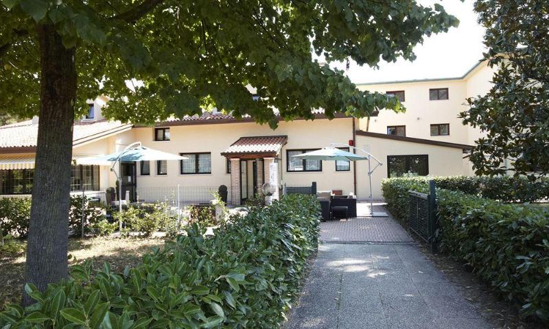 This is the image of the Green Garden Resort #1