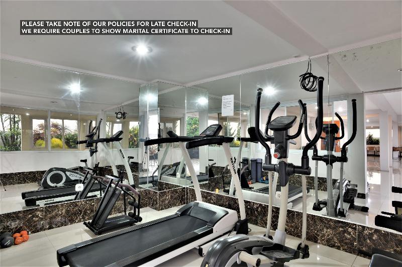 This is the image of the ZEN Rooms Kasira Bintaro Sektor 7 #1