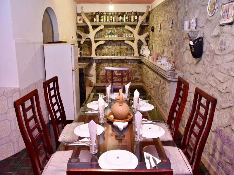 This is the image of the OYO 304 Roshan Guest House #2