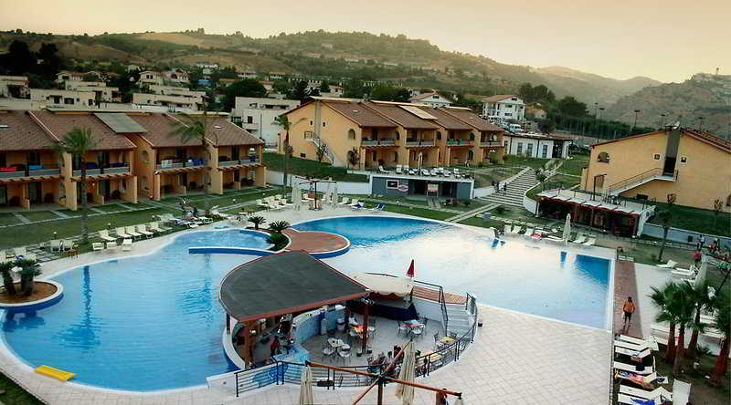 This is the image of the Cala dei Saraceni #1