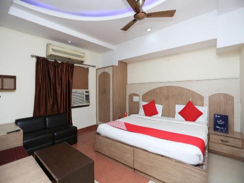 This is the image of the OYO 11391 Sargam Cineplex #1