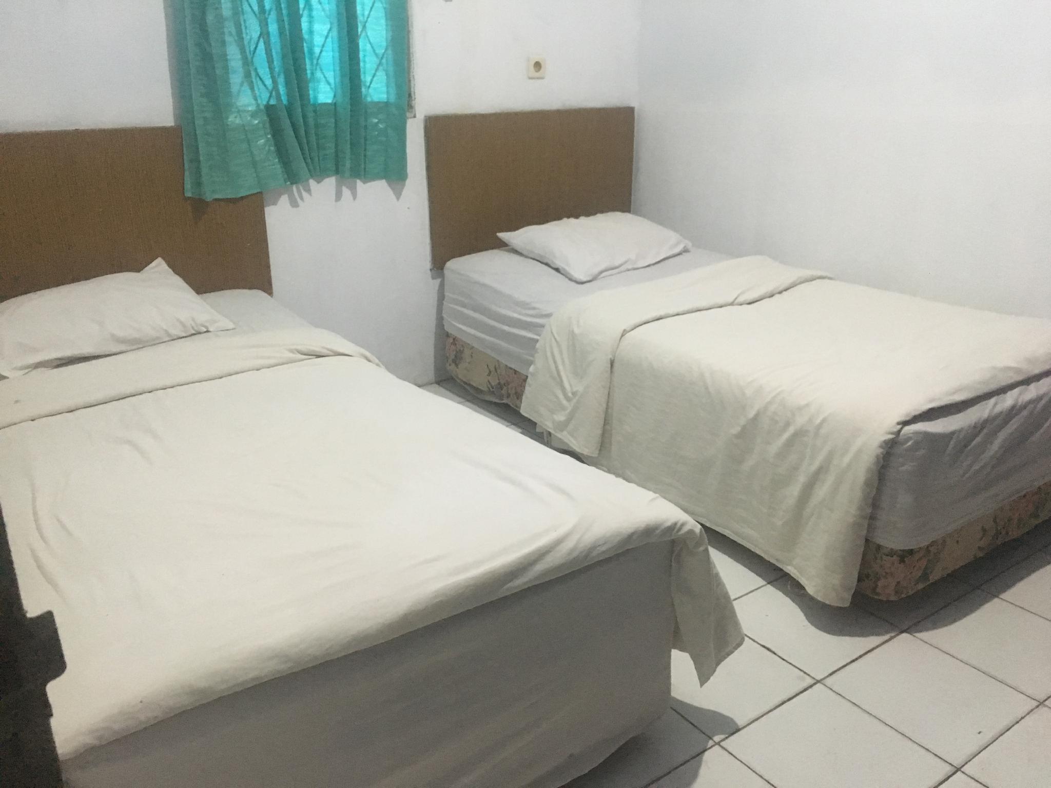 This is the image of the OYO 1269 Hotel Da'lia #5