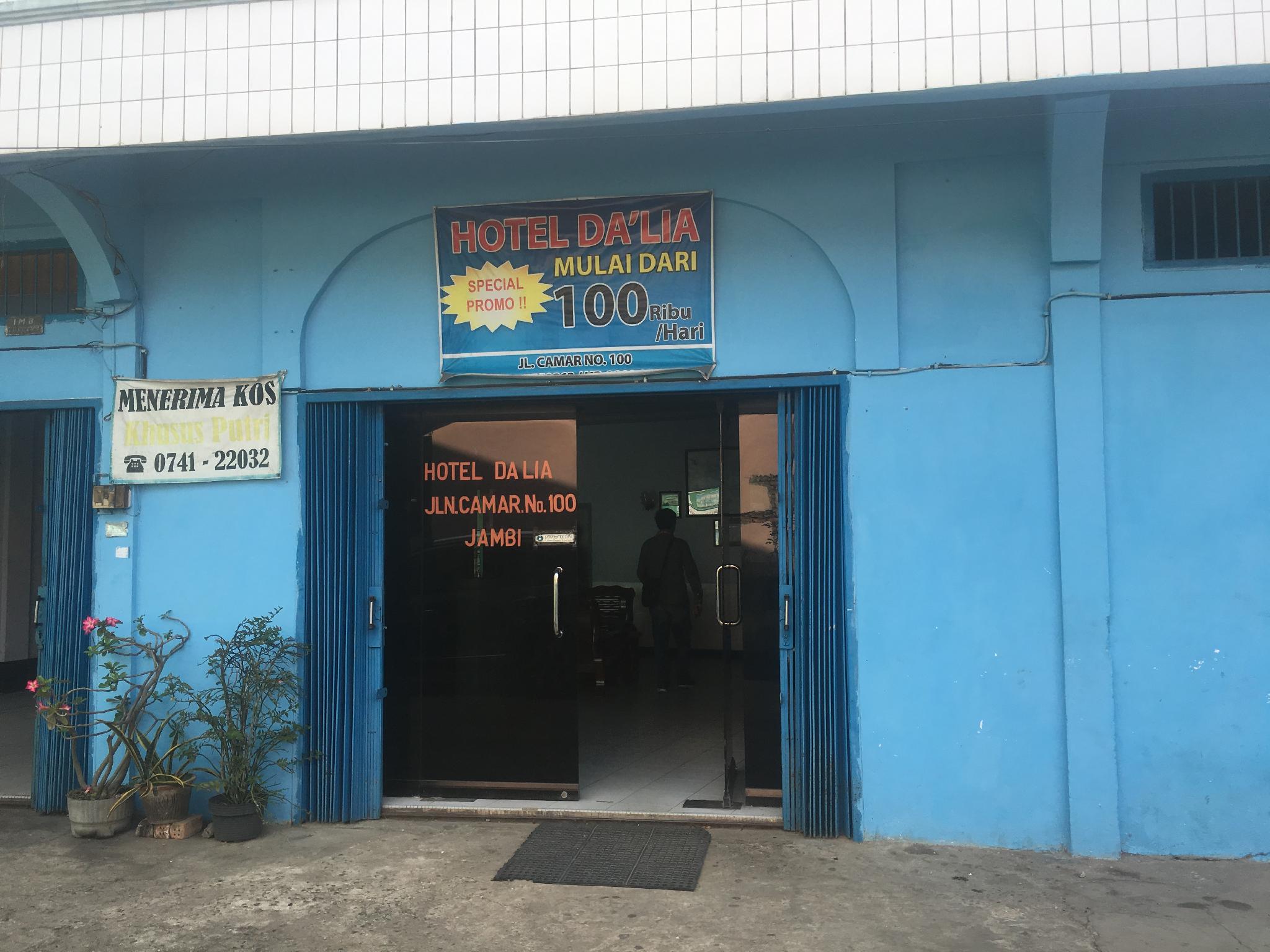 This is the image of the OYO 1269 Hotel Da'lia #3