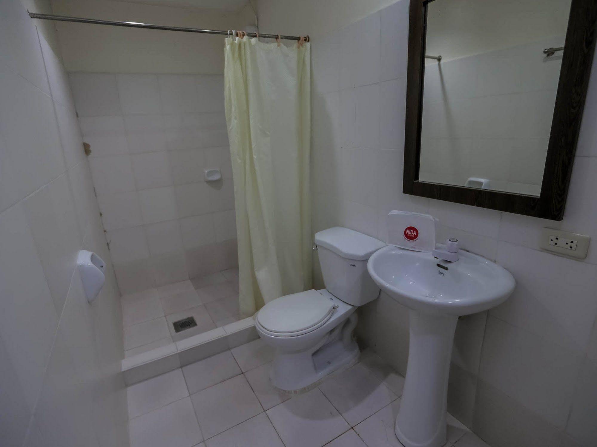 This is the image of the Nida Rooms Lapu Lapu City Cebu Comfort #4