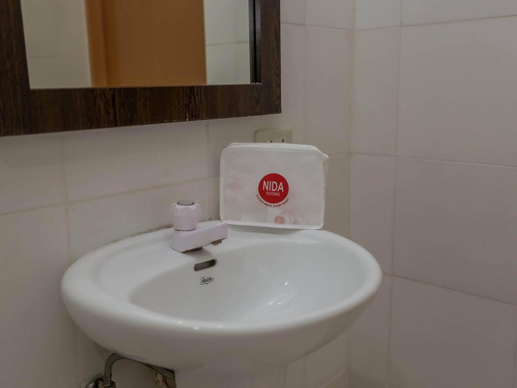 This is the image of the Nida Rooms Lapu Lapu City Cebu Comfort #5