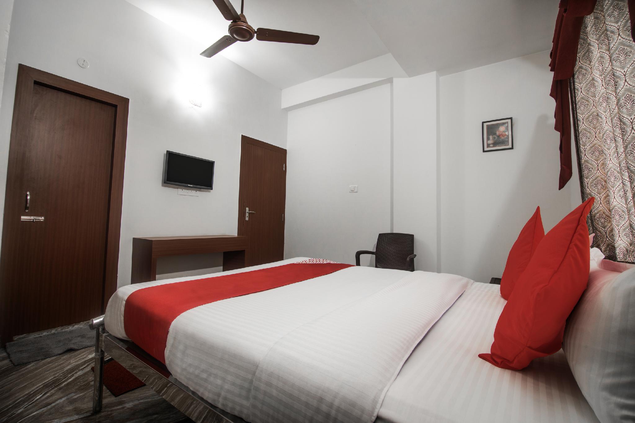 This is the image of the OYO 14431 Sai Nivas #4