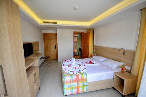 This is the image of the City Hotel Marmaris #4