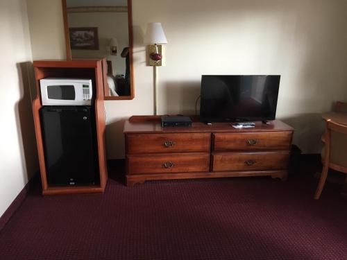 This is the image of the Hometown Inn Morganfield #1