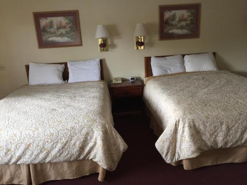 This is the image of the Hometown Inn Morganfield #2