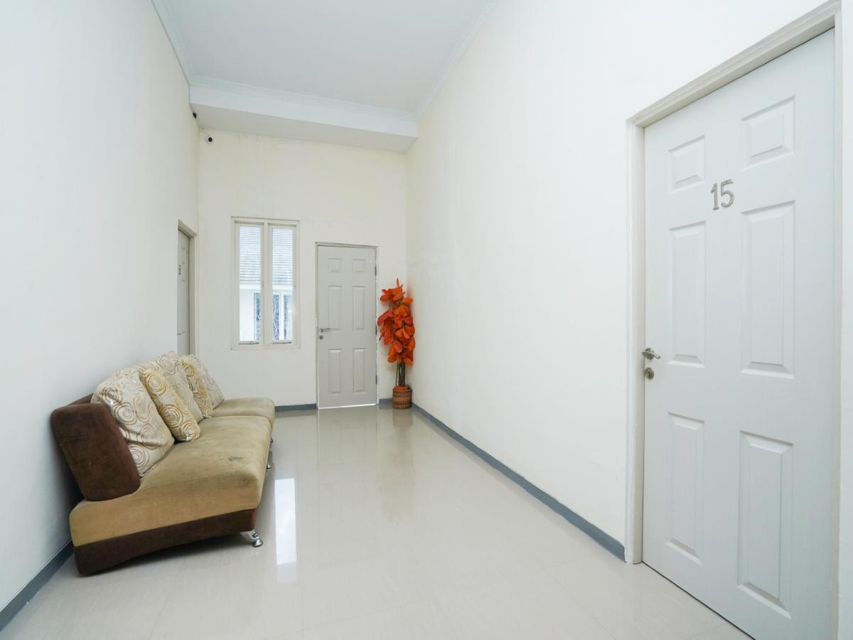 This is the image of the OYO 2968 Cahaya Residence Surabaya #2