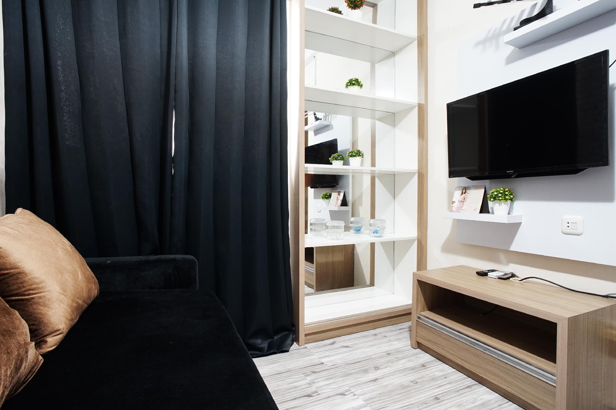 This is the image of the The Suites Metro by Hollypro #3