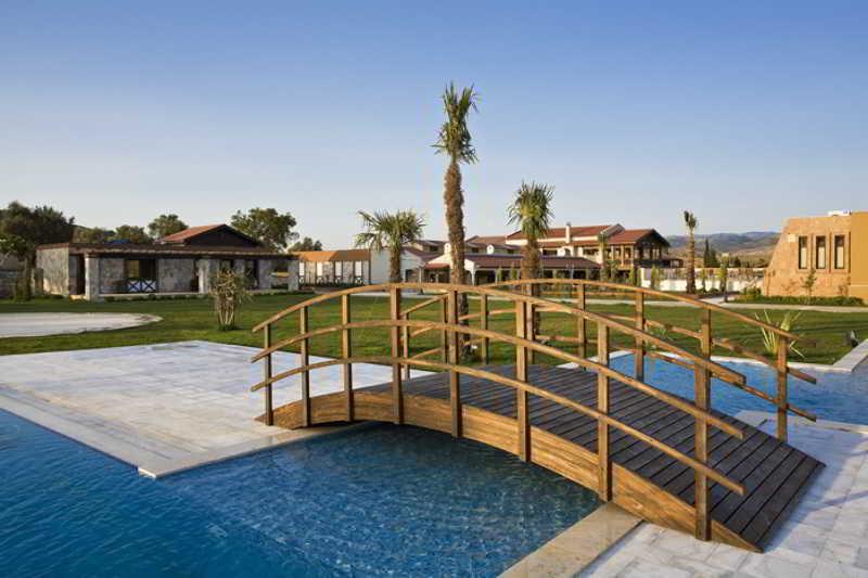 This is the image of the Konvoy Hotel & The Country Club - Special Class #2