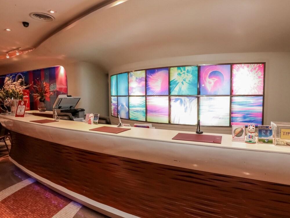 This is the image of the NIDA Rooms Triple 1 DinDaeng Downtown #2