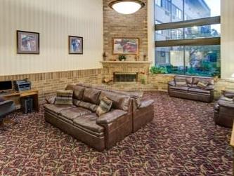 This is the image of the Ramada by Wyndham Indianapolis Airport #4