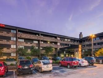 This is the image of the Ramada by Wyndham Indianapolis Airport #1