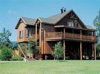 This is the image of the Lone Creek River Lodge #2