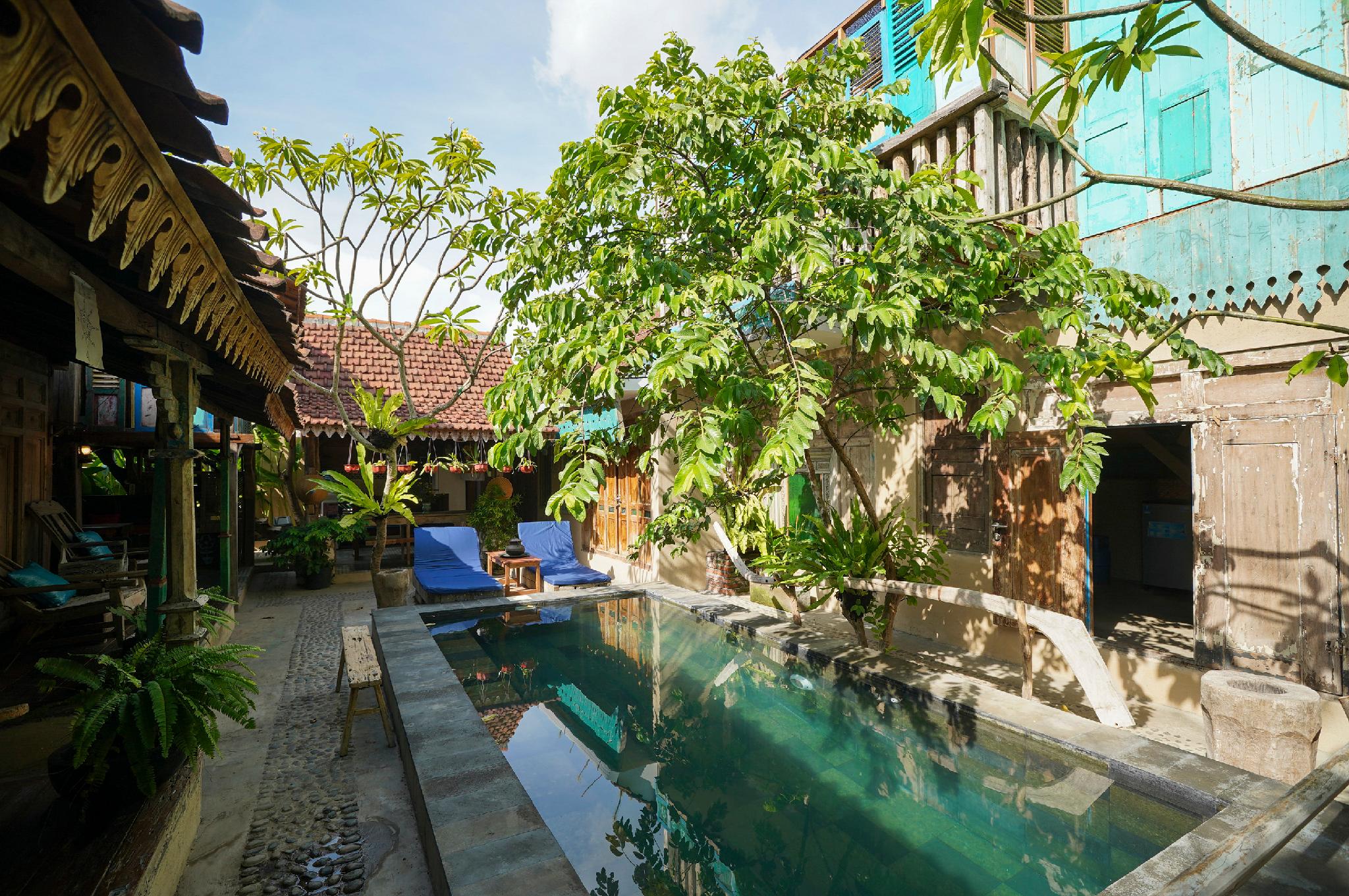 This is the image of the OYO 2523 Kayu Beach Villa #1