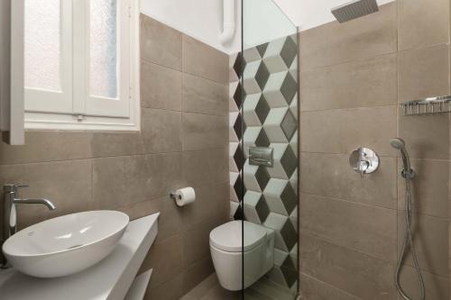 This is the image of the Maravelia Apartments - 1 #4
