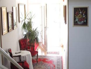 This is the image of the Oleander B&B #4