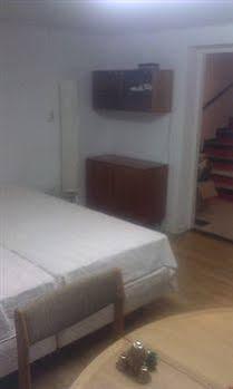 This is the image of the Taxus Bed and Breakfast #2